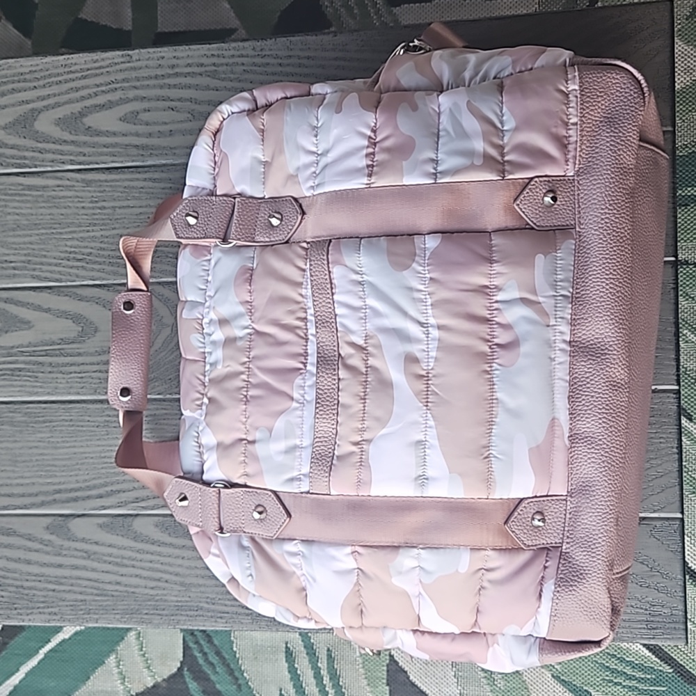 Cynthia Rowley Pink Camo Everything Duffle Bag Weekender Travel Bag Carry on